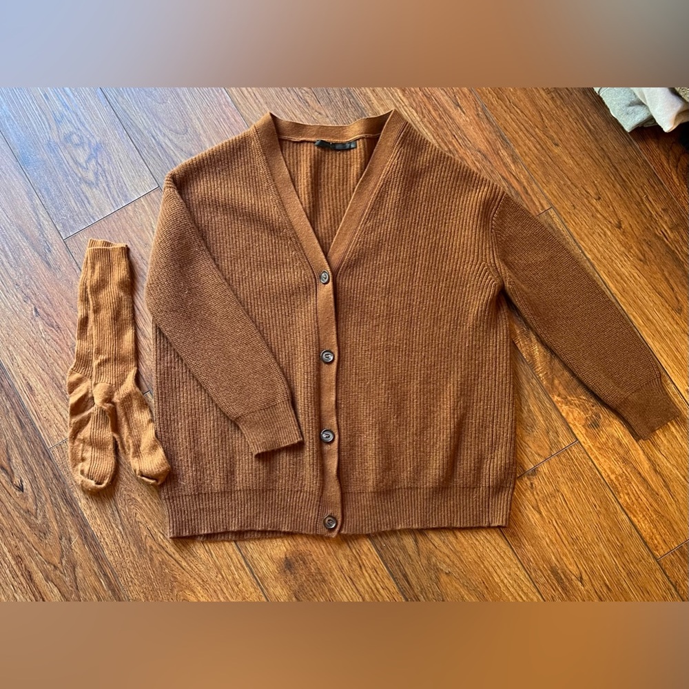 Jenni Kayne Cashmere Cocoon Cardigan Large AND Jenni Kayne Cashmere Socks!!